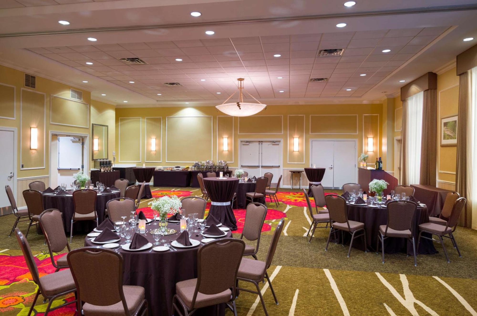 Hilton Garden Inn Edison/Raritan Center Esterno foto